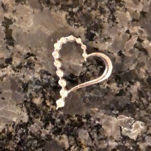 Diamond heart pendant